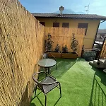 Апартаменты Lakefront With Panoramic Pool *