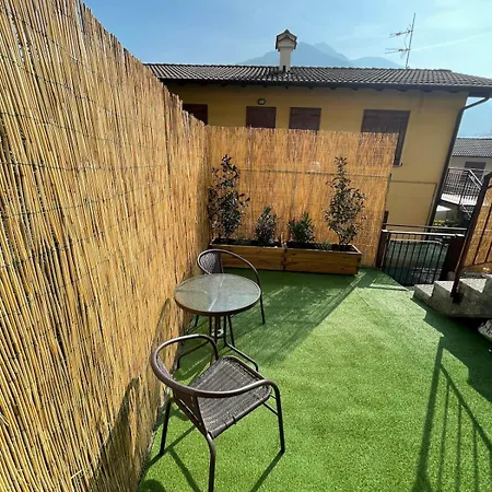 Apartment Lakefront With Panoramic Pool *