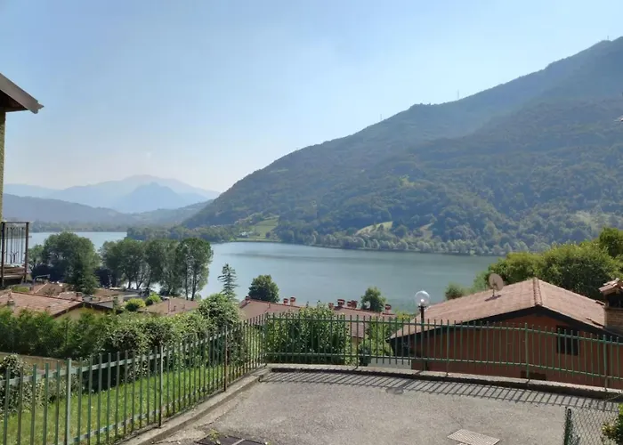 Lakefront With Panoramic Pool * Ranzanico